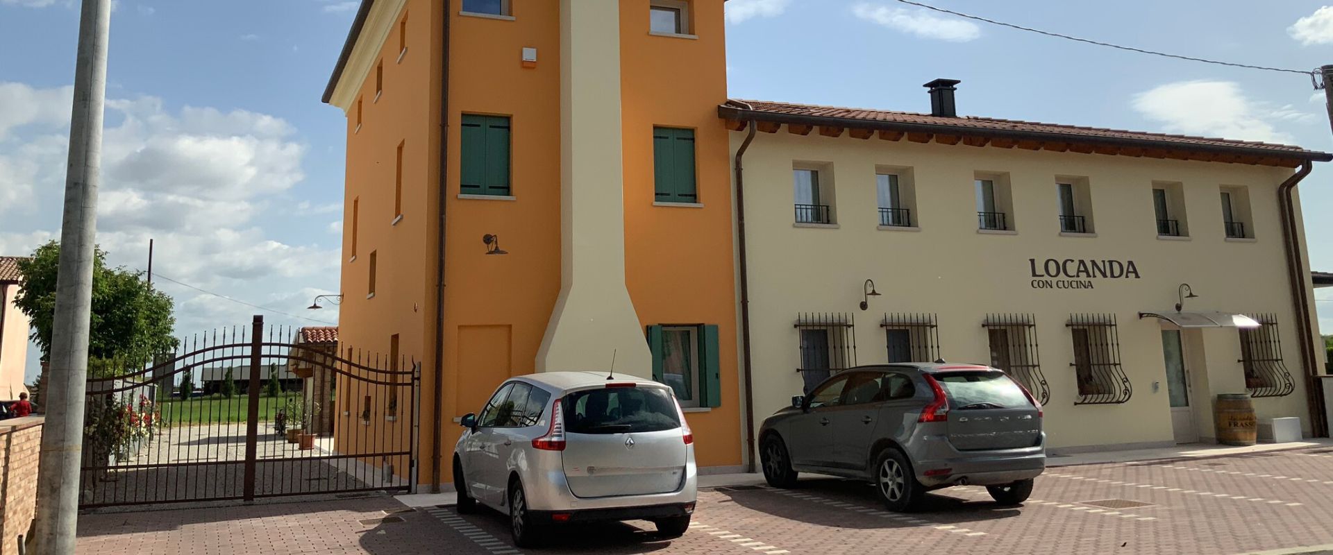 Veduta aerea delle mura di Cittadella, facilmente raggiungibile dal B&B La Casa di Luisa a Tombolo.